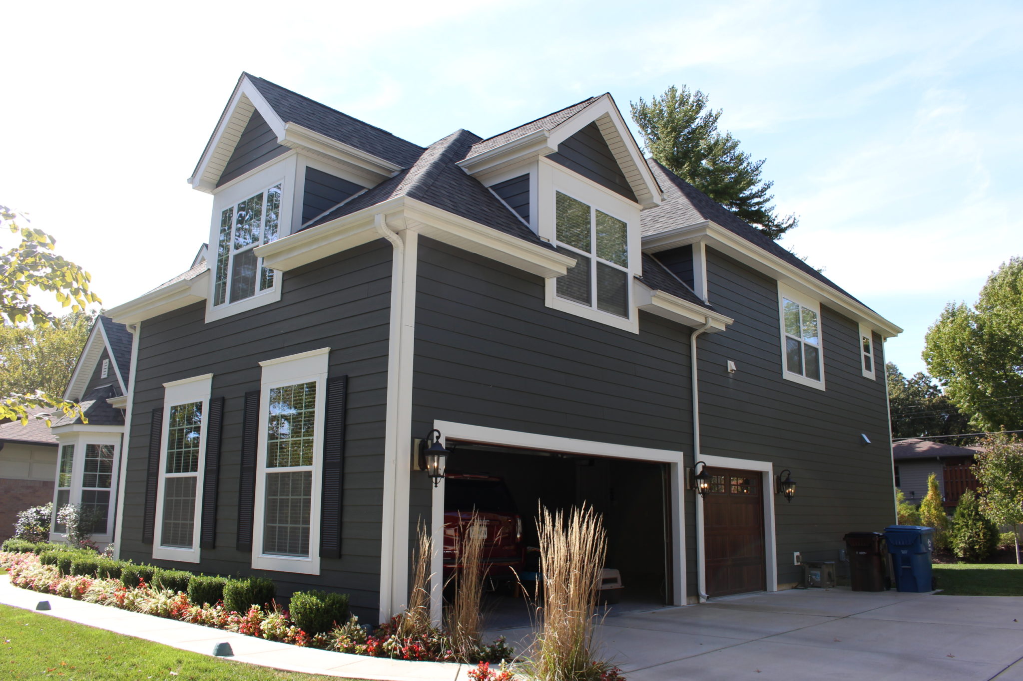 Kensington vinyl siding replacement — fresh vinyl siding installation on a cape cod style home